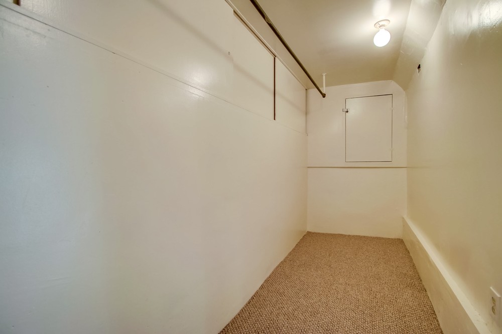 Virtual tour photo 12 of 24 for 3006 Dove St