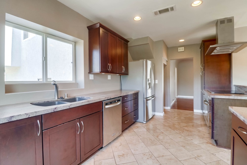 Virtual tour photo 22 of 48 for 3006 Dove St