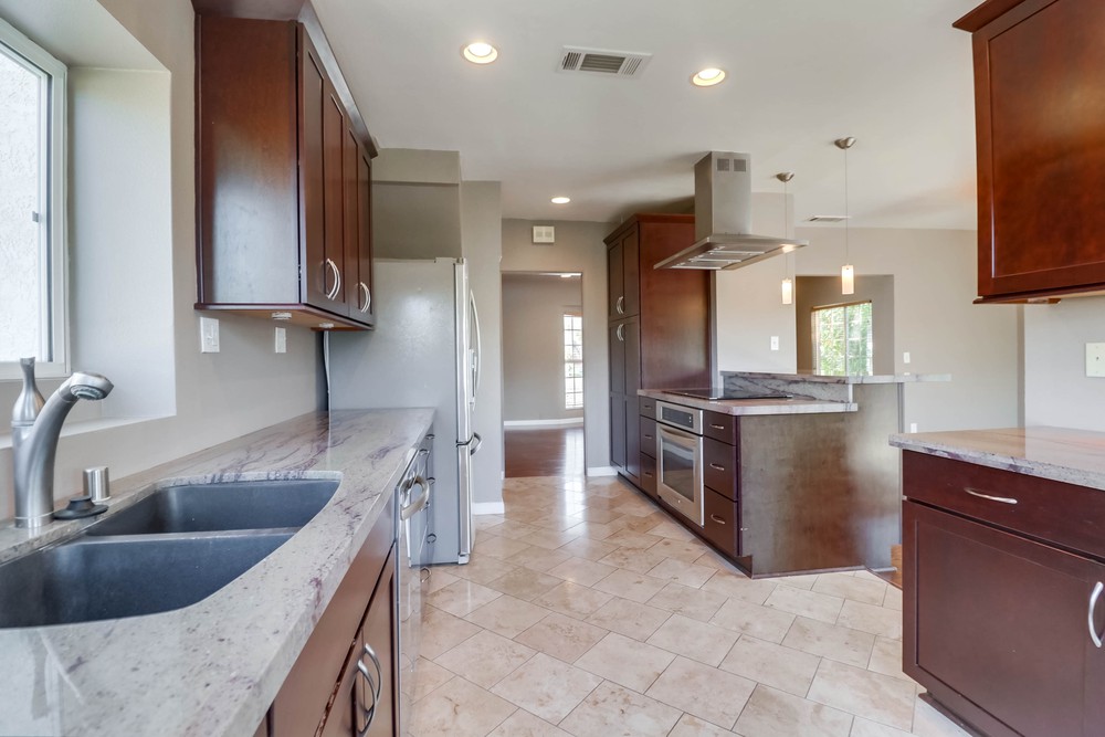 Virtual tour photo 23 of 48 for 3006 Dove St
