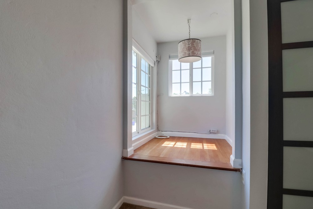 Virtual tour photo 34 of 48 for 3006 Dove St
