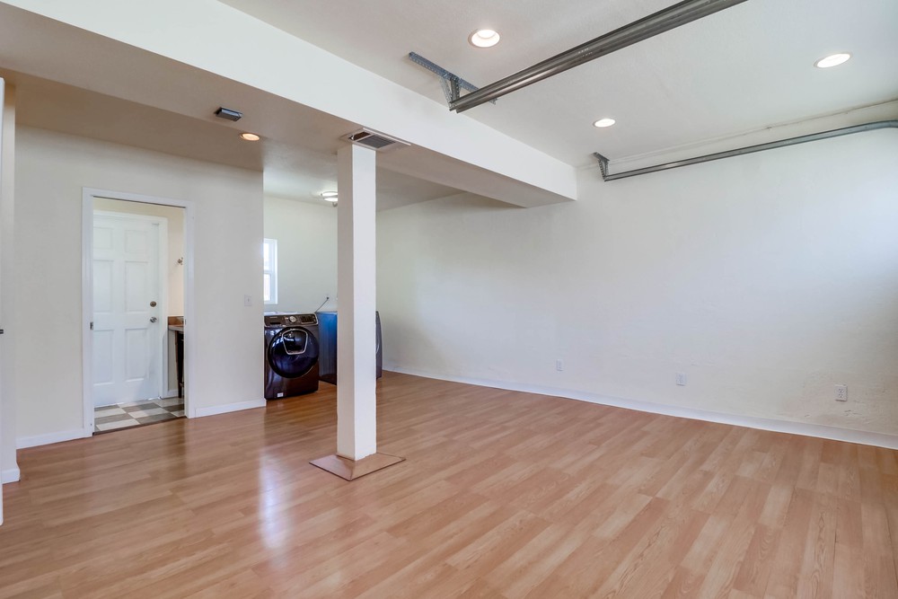 Virtual tour photo 45 of 48 for 3006 Dove St