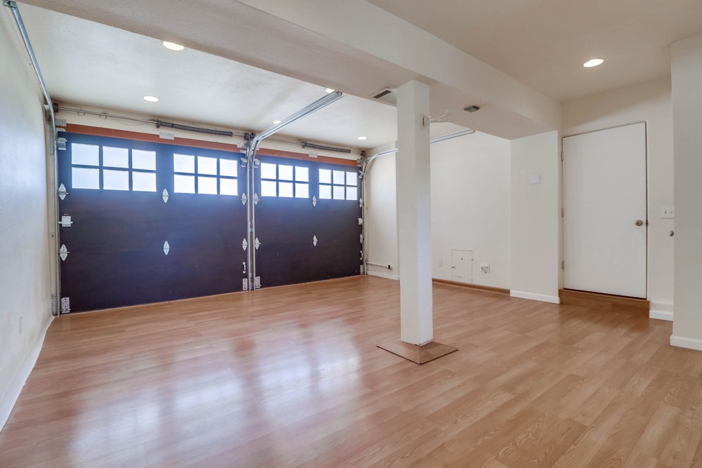 Virtual tour photo 47 of 48 for 3006 Dove St