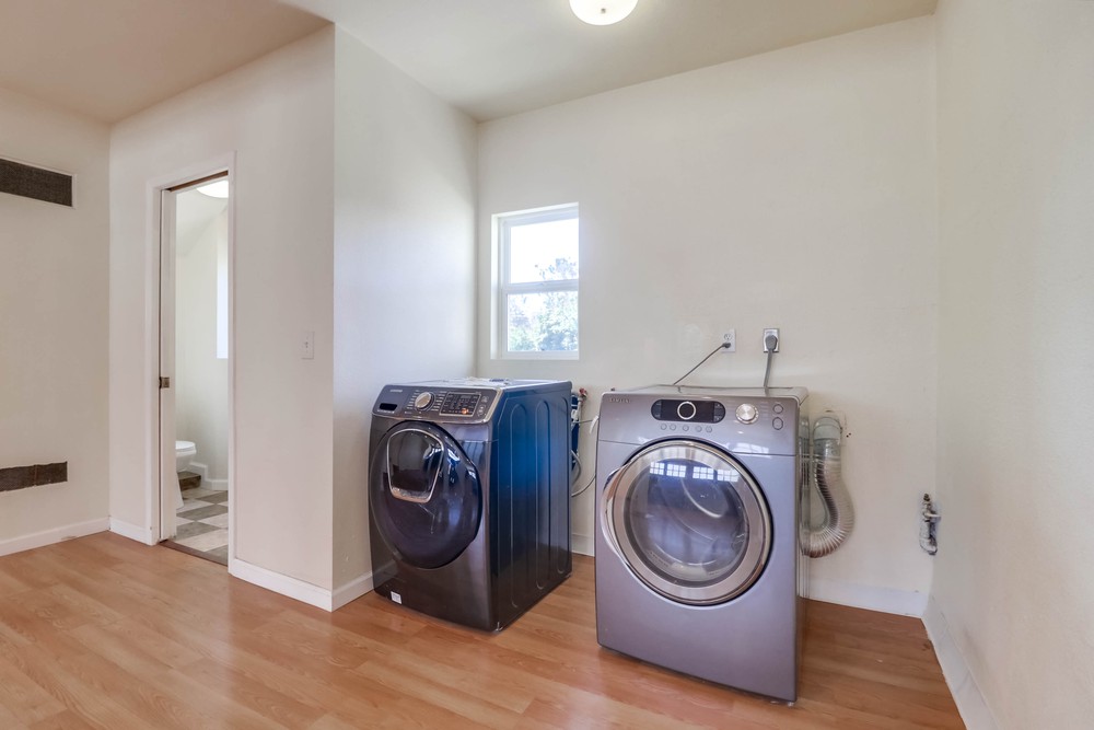 Virtual tour photo 48 of 48 for 3006 Dove St