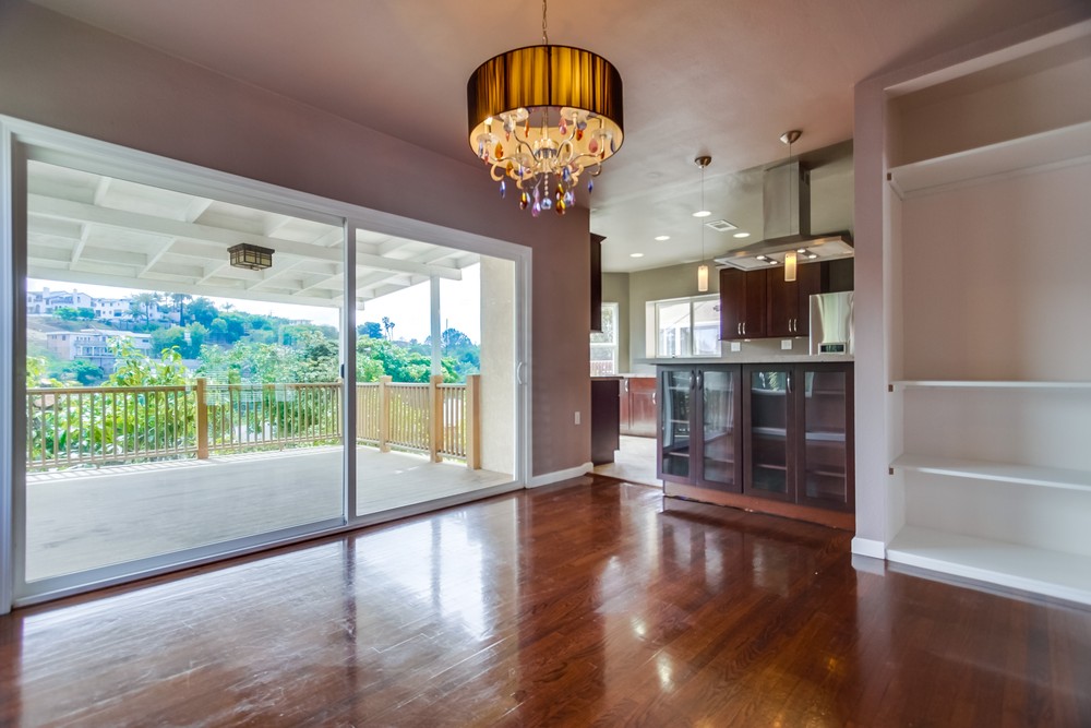 Virtual tour photo 10 of 55 for 3006 Dove St