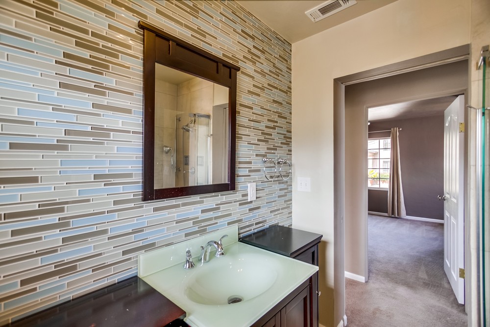 Virtual tour photo 37 of 55 for 3006 Dove St
