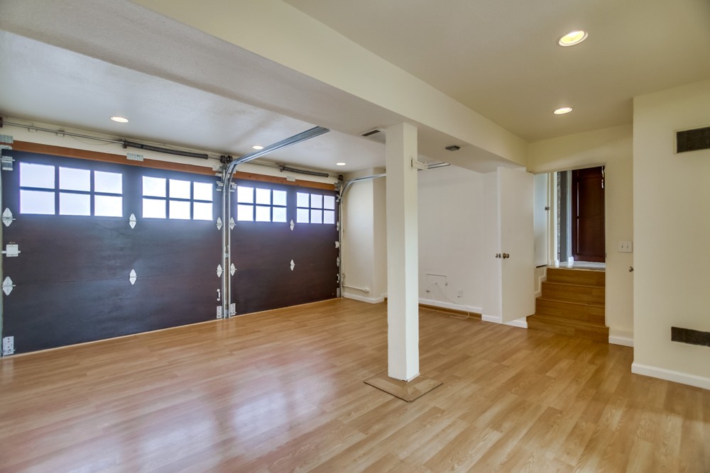 Virtual tour photo 43 of 55 for 3006 Dove St