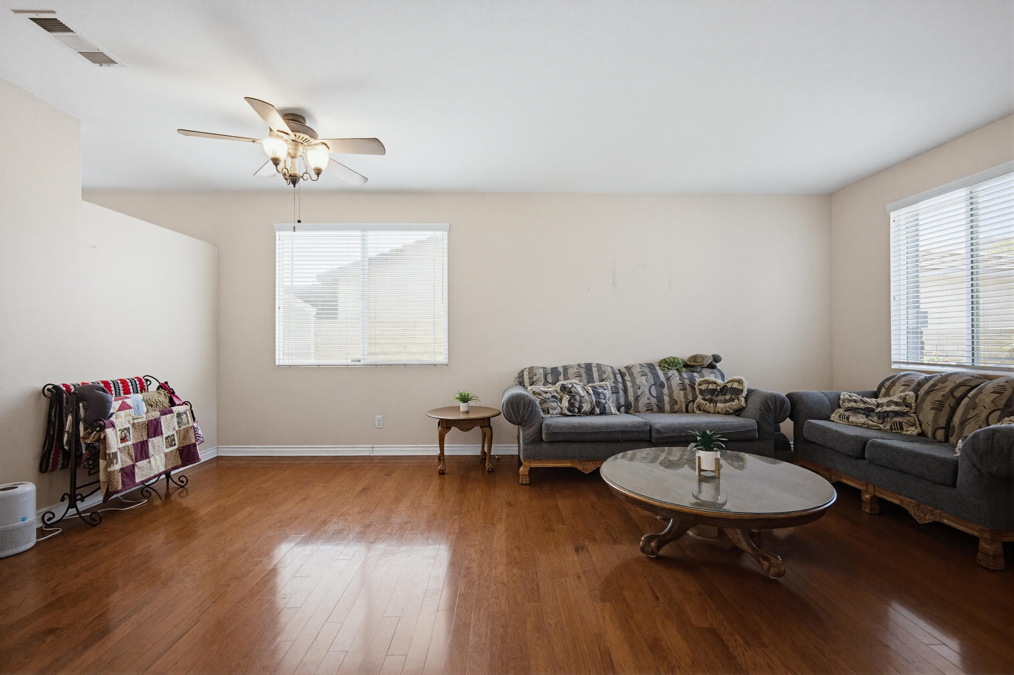 Virtual tour photo 11 of 55 for 30066 Lake Trail Cir