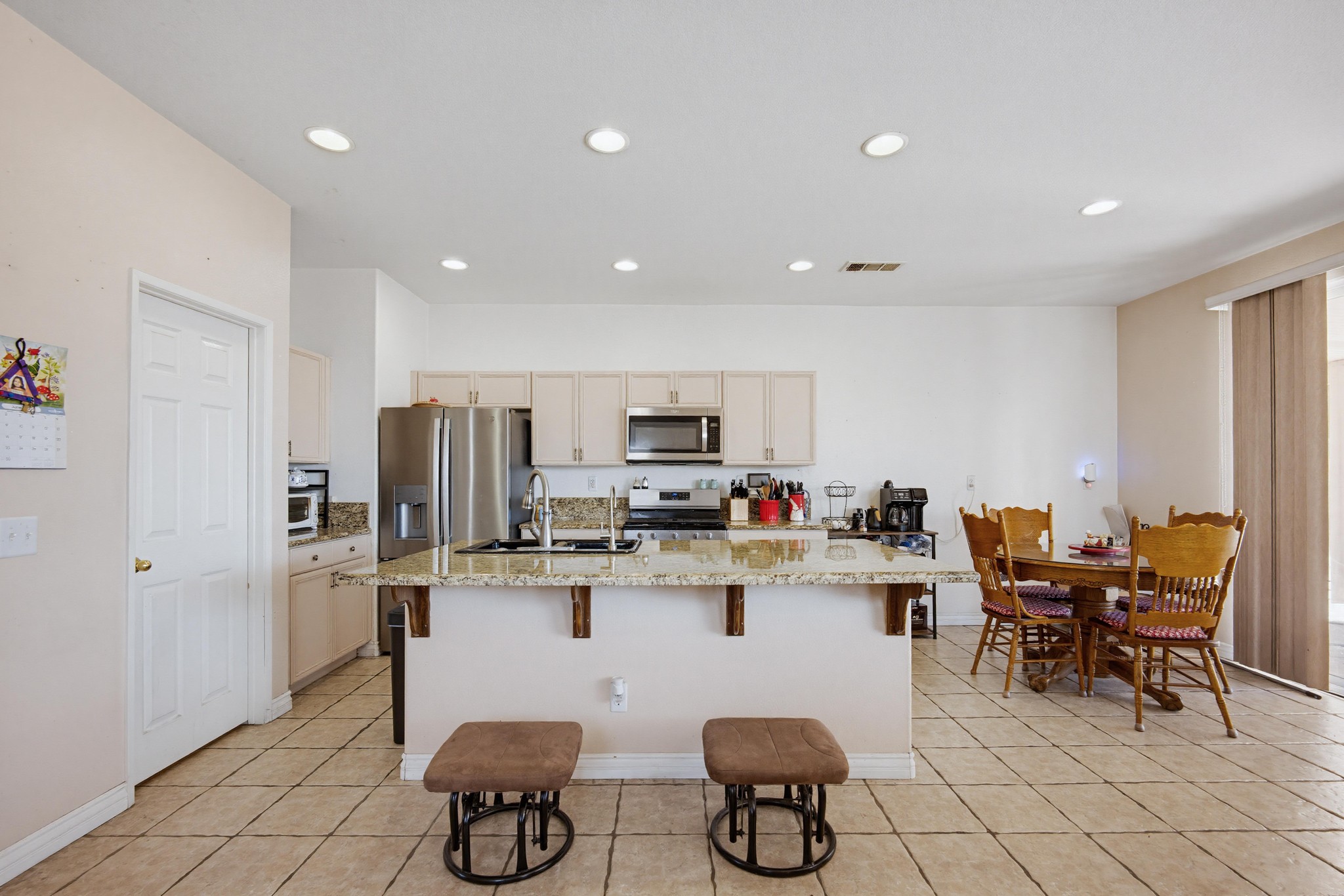 Virtual tour photo 24 of 55 for 30066 Lake Trail Cir