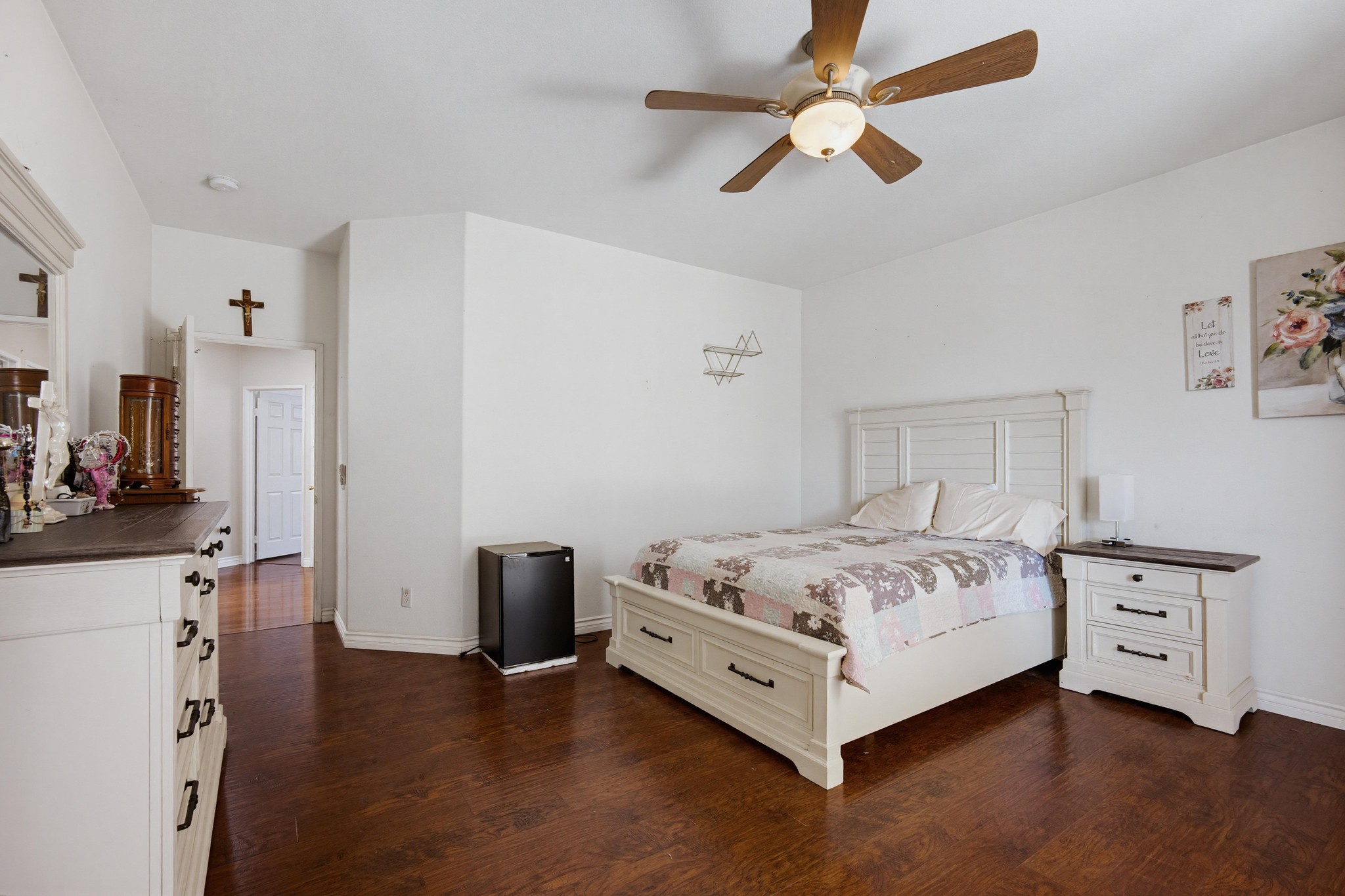 Virtual tour photo 41 of 55 for 30066 Lake Trail Cir
