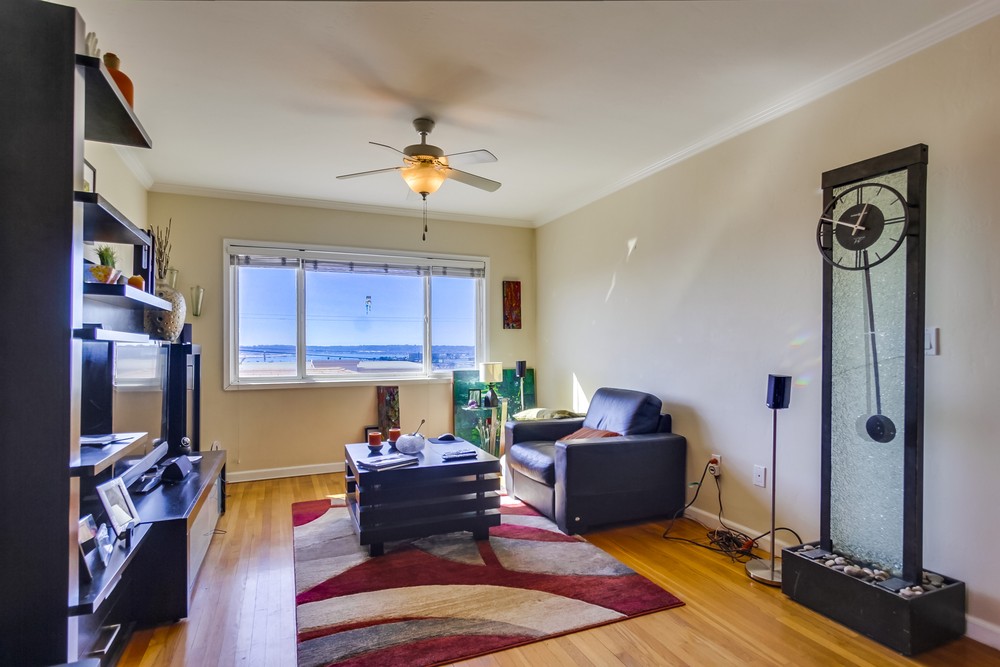 Virtual tour photo 9 of 44 for 3007 Columbia St