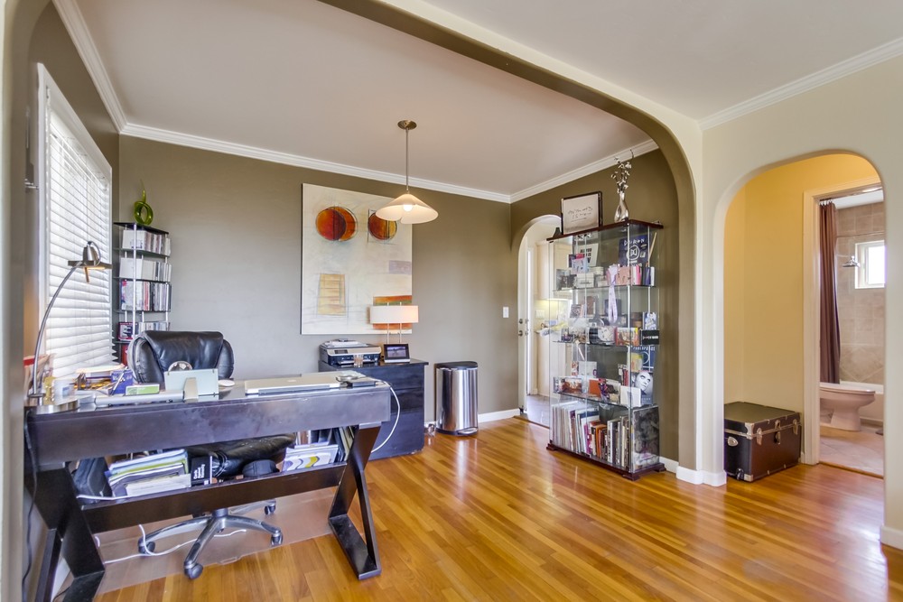 Virtual tour photo 13 of 44 for 3007 Columbia St