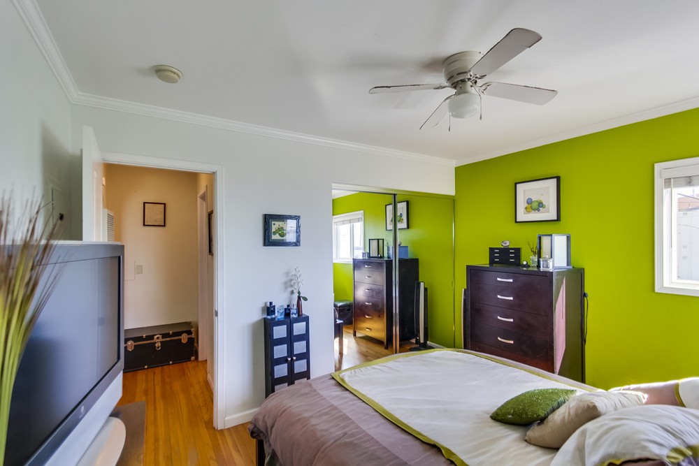 Virtual tour photo 23 of 44 for 3007 Columbia St