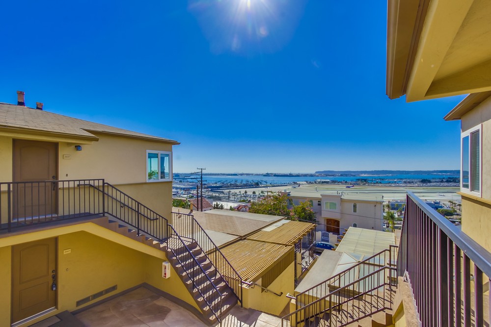 Virtual tour photo 29 of 44 for 3007 Columbia St