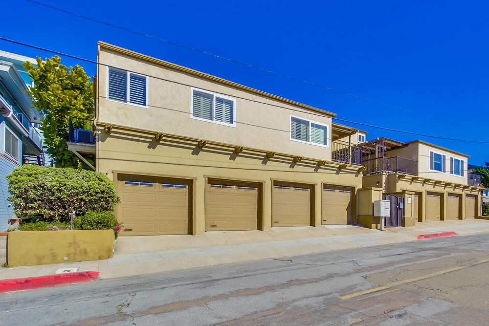Virtual tour photo 44 of 44 for 3007 Columbia St