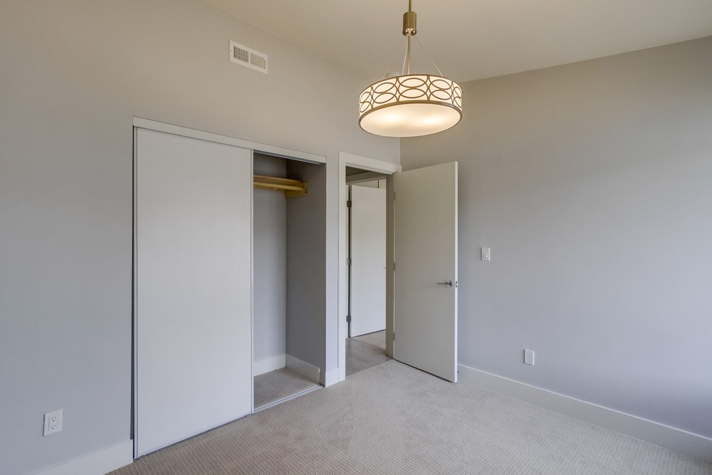 Virtual tour photo 28 of 45 for 3007 Nute Way