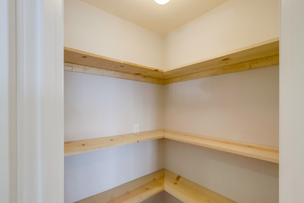 Virtual tour photo 33 of 45 for 3007 Nute Way