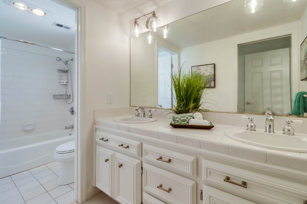 Virtual tour photo 29 of 48 for 3009 Union St UNIT 6