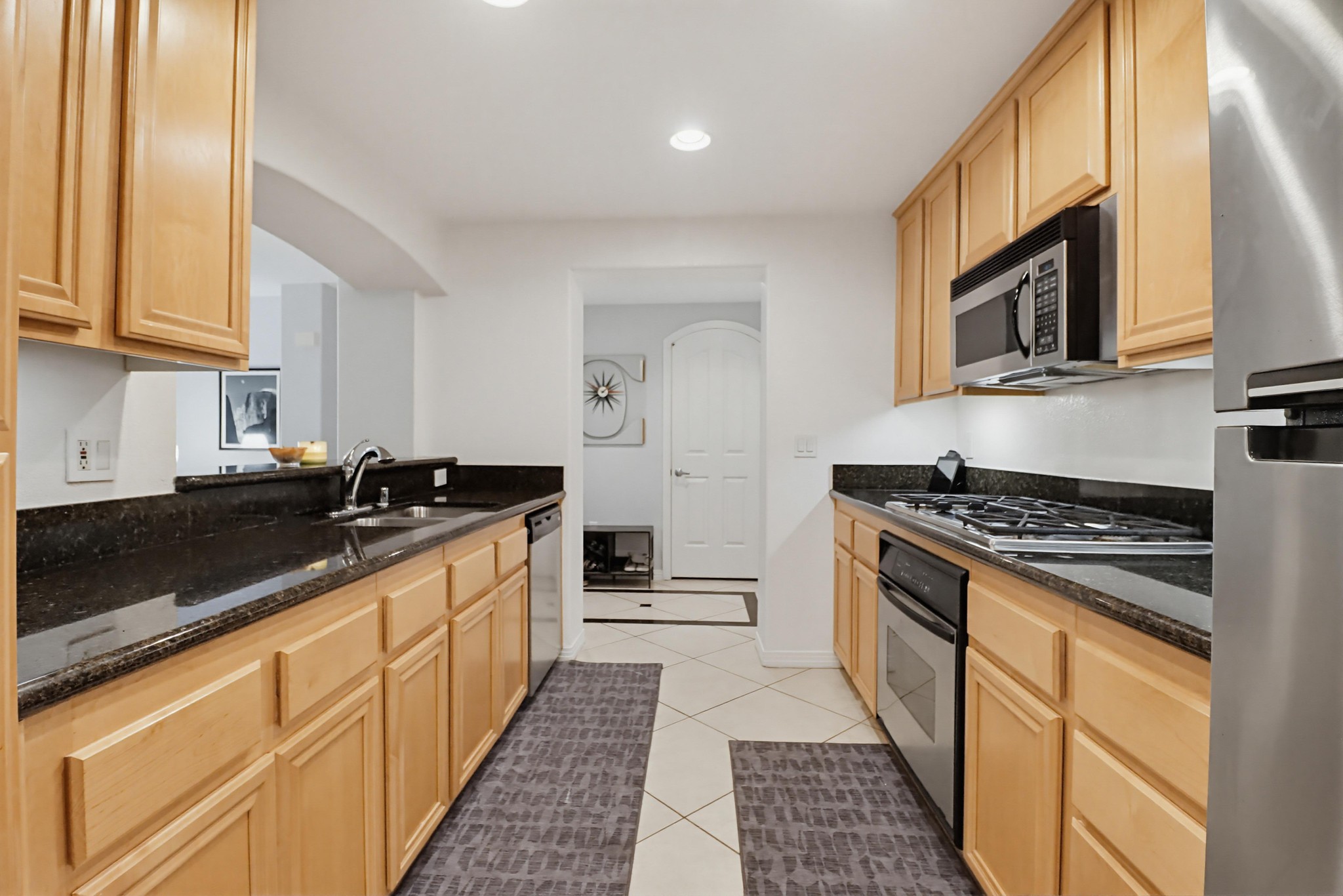 Virtual tour photo 17 of 59 for 301 W G St #321