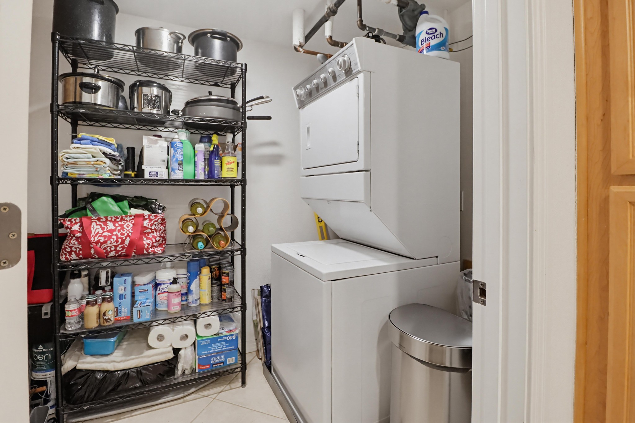 Virtual tour photo 37 of 59 for 301 W G St #321