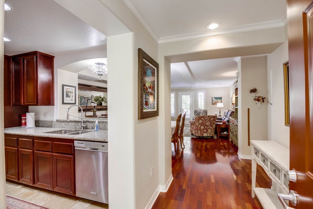 Virtual tour photo 17 of 55 for 301 W G St