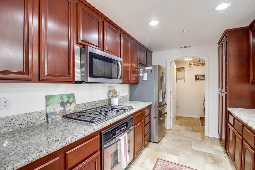 Virtual tour photo 35 of 55 for 301 W G St