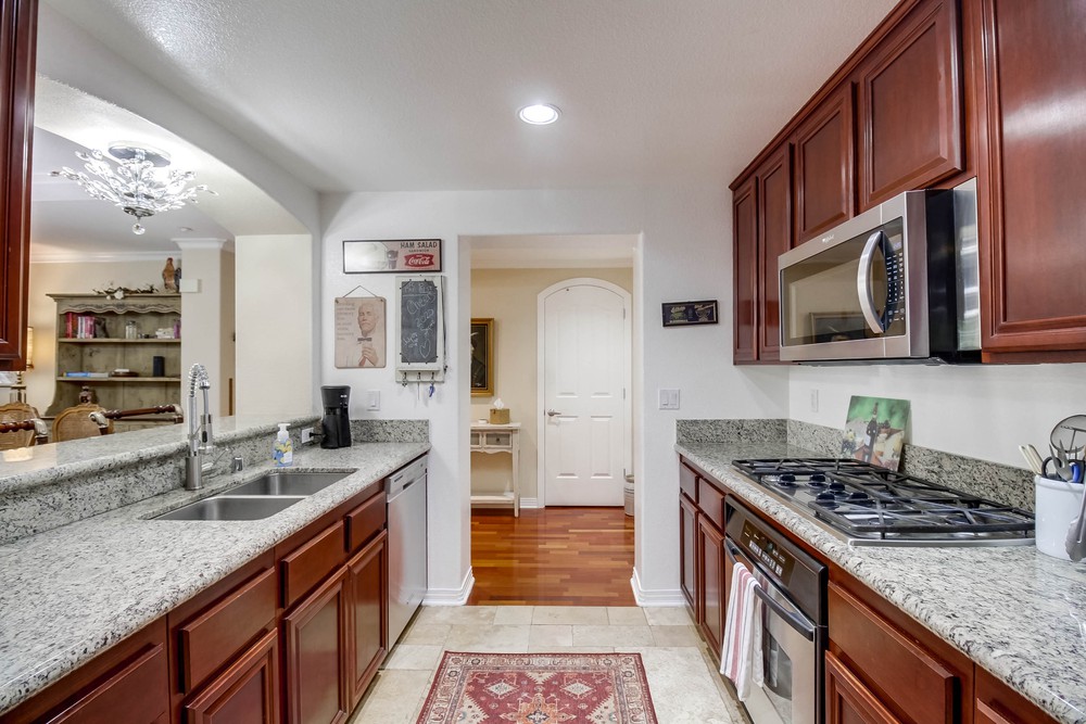 Virtual tour photo 38 of 55 for 301 W G St