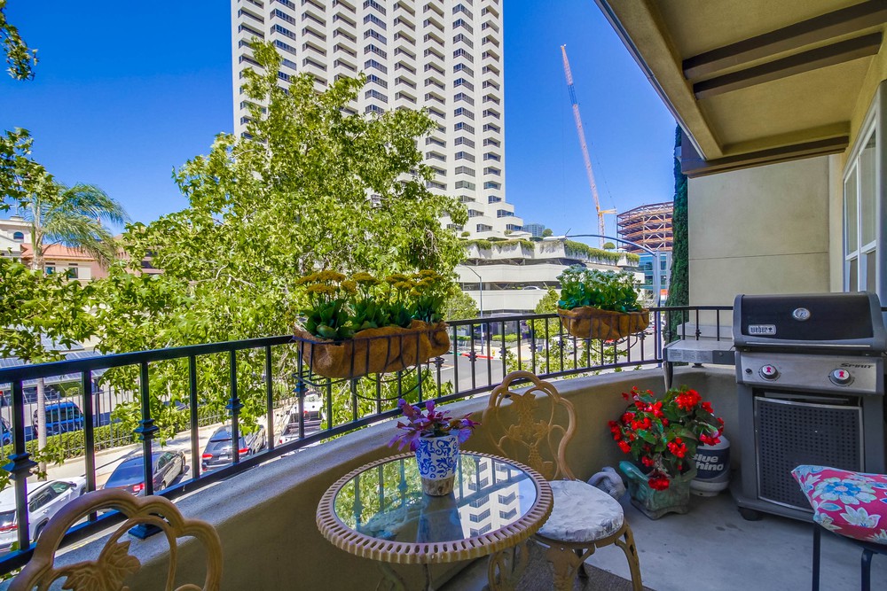 Virtual tour photo 44 of 55 for 301 W G St