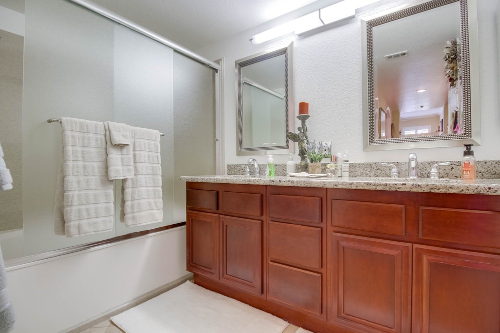 Virtual tour photo 54 of 55 for 301 W G St