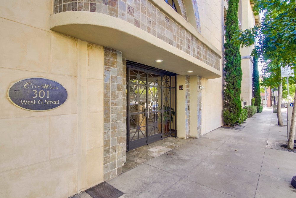 Virtual tour photo 4 of 53 for 301 W G St #423