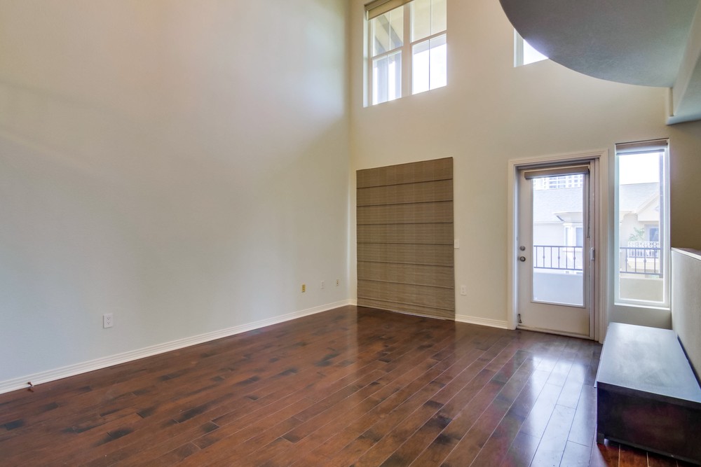 Virtual tour photo 8 of 53 for 301 W G St #423