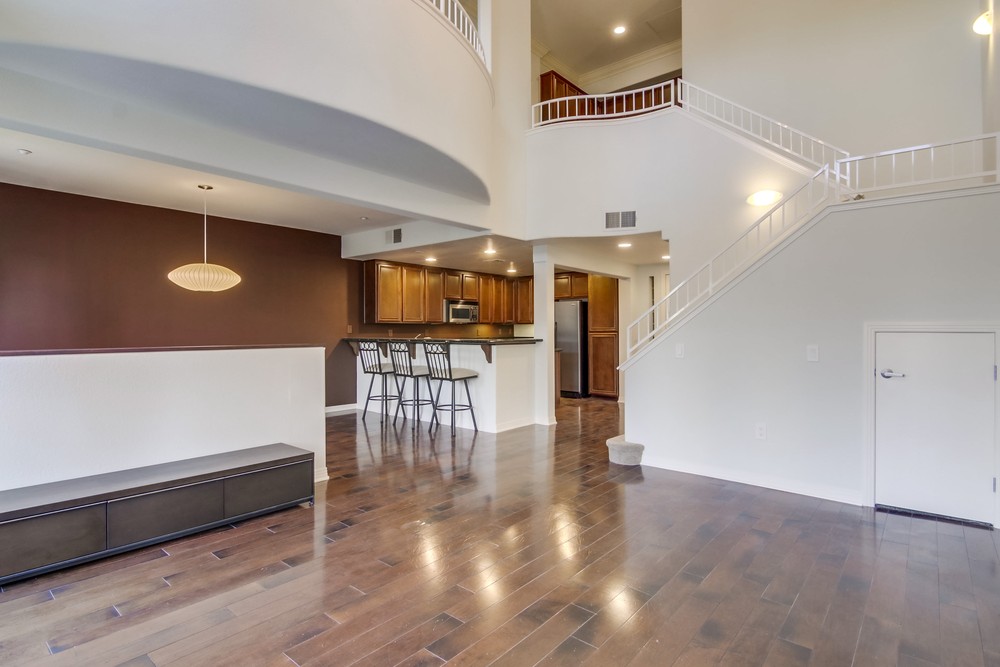 Virtual tour photo 14 of 53 for 301 W G St #423