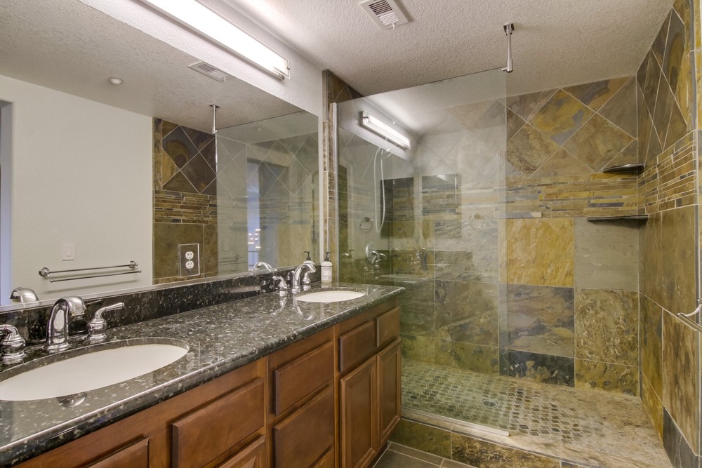 Virtual tour photo 44 of 53 for 301 W G St #423