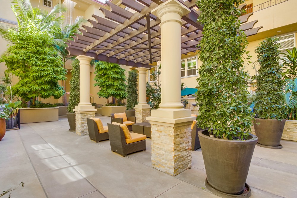 Virtual tour photo 51 of 53 for 301 W G St #423