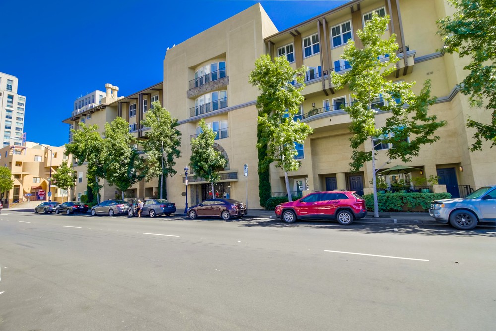 Virtual tour photo 44 of 58 for 301 W G St #431