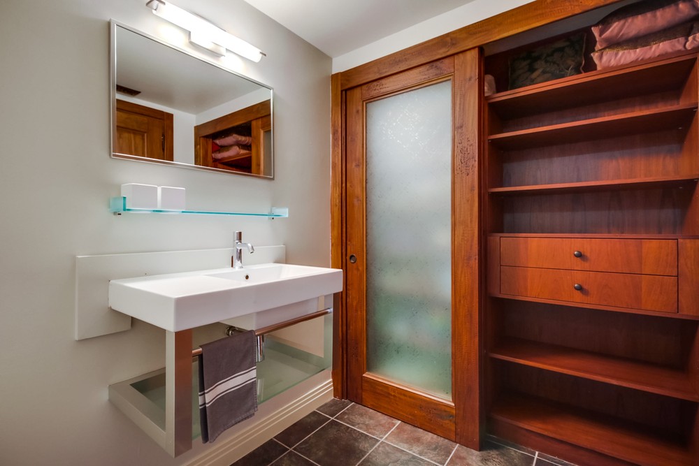 Virtual tour photo 38 of 58 for 301 W G St #431