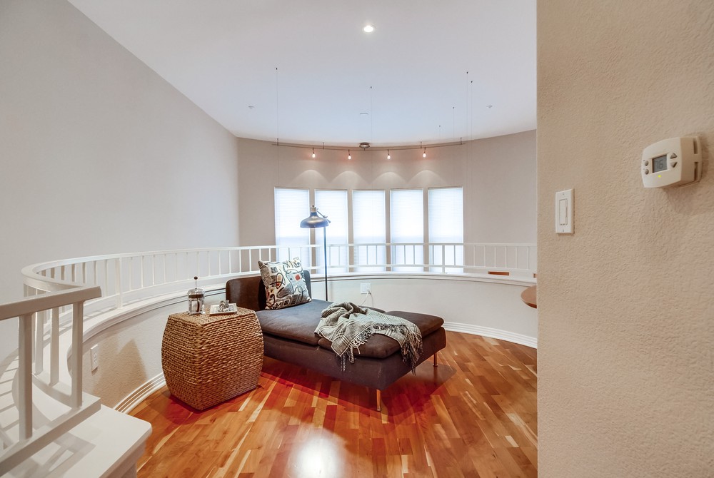 Virtual tour photo 53 of 77 for 301 W G St