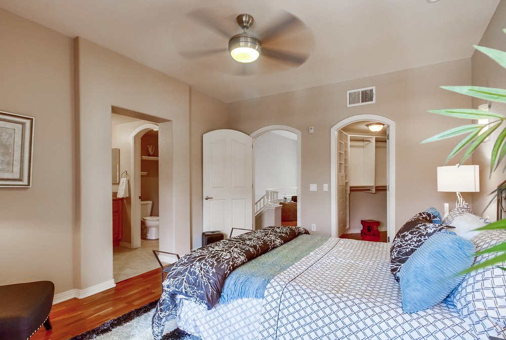 Virtual tour photo 58 of 77 for 301 W G St