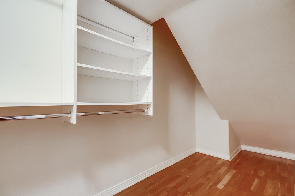 Virtual tour photo 71 of 77 for 301 W G St