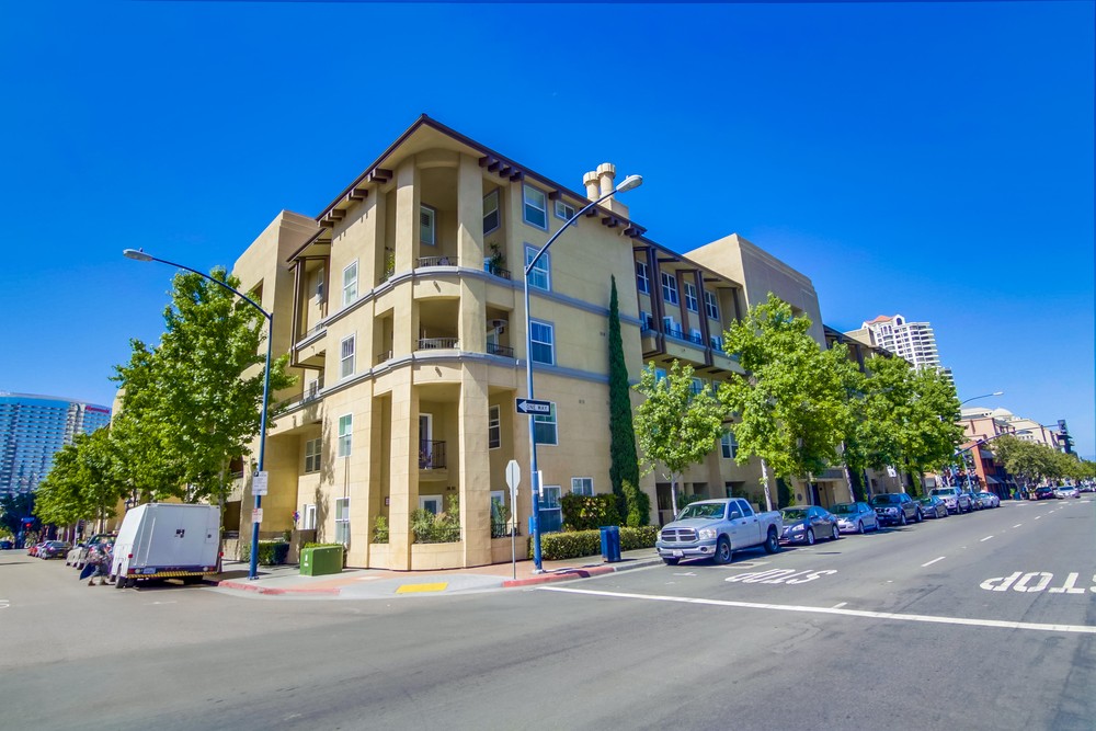 Virtual tour photo 3 of 59 for 301 W G St