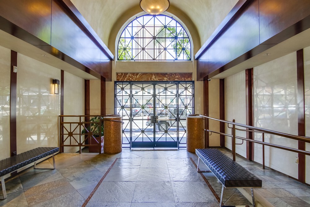 Virtual tour photo 8 of 59 for 301 W G St