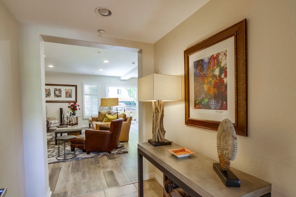 Virtual tour photo 10 of 59 for 301 W G St