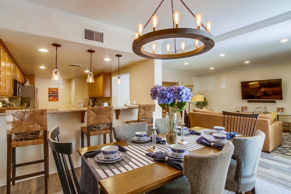 Virtual tour photo 22 of 59 for 301 W G St