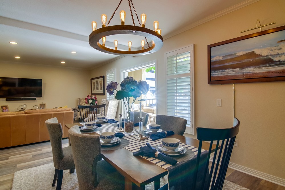 Virtual tour photo 23 of 59 for 301 W G St
