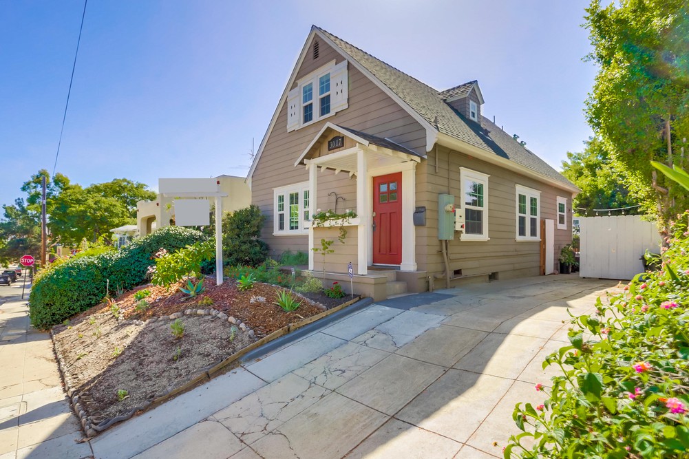 Virtual tour photo 7 of 43 for 3017 Elm St