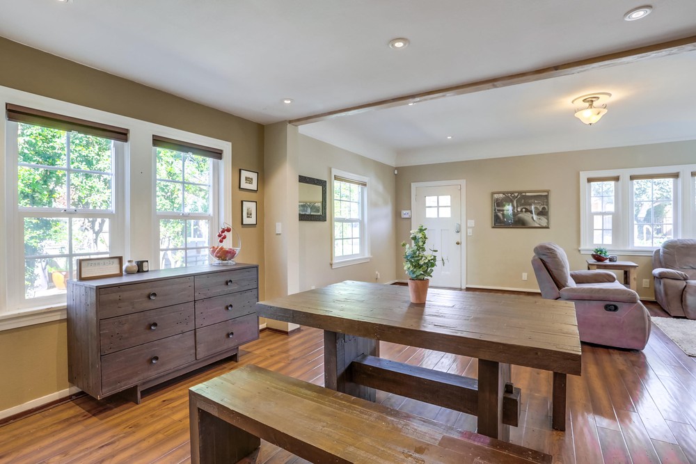 Virtual tour photo 13 of 43 for 3017 Elm St