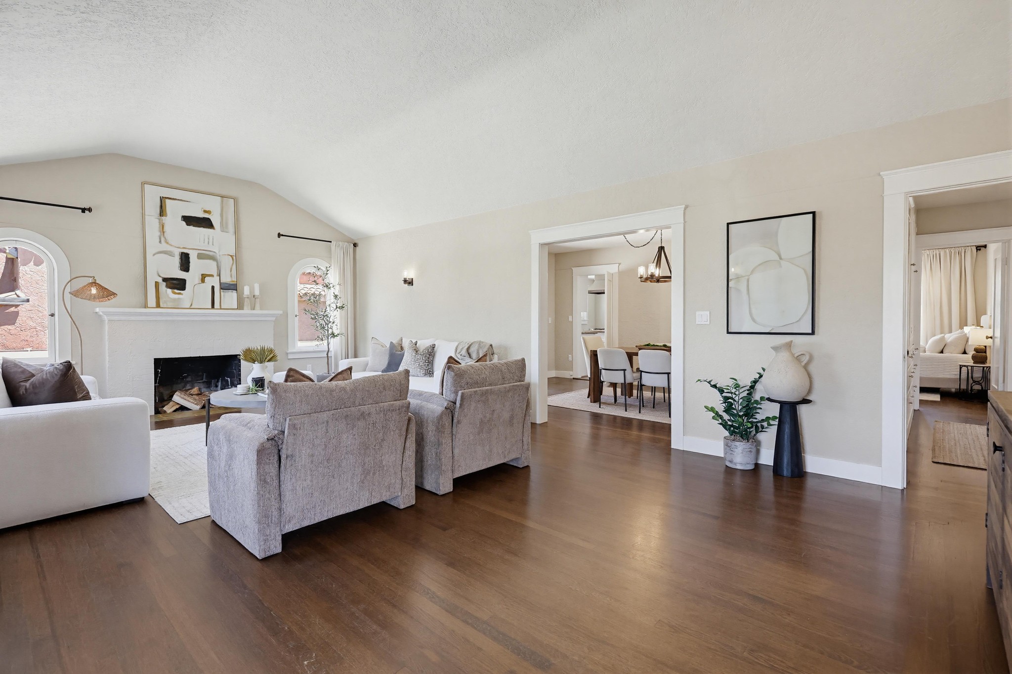 Virtual tour photo 11 of 66 for 3017 Goldsmith St