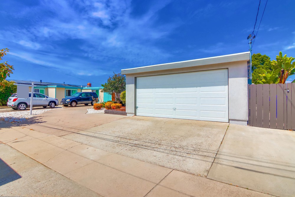 Virtual tour photo 5 of 50 for 3017 Melbourne Dr