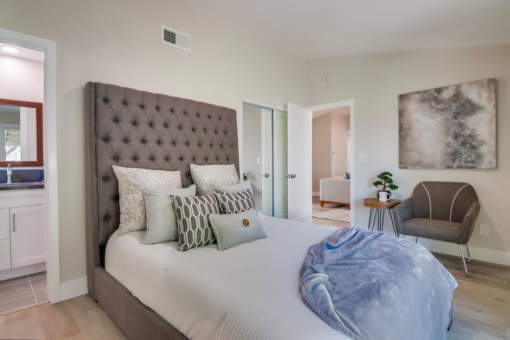 Virtual tour photo 24 of 50 for 3017 Melbourne Dr
