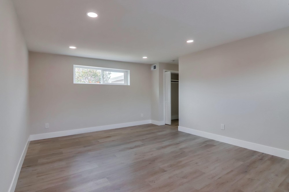 Virtual tour photo 31 of 50 for 3017 Melbourne Dr