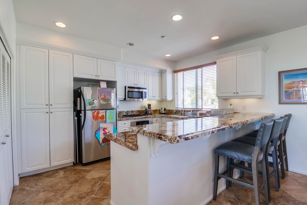 Virtual tour photo 15 of 34 for 3018 Beachwood Bluff Way
